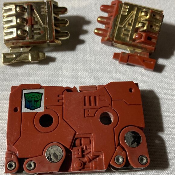 HASBRO TRANSFORMERS G1 RAMHORN AUTOBOT BLASTER CASSETTE 1985 LOOSE - Picture 6 of 7